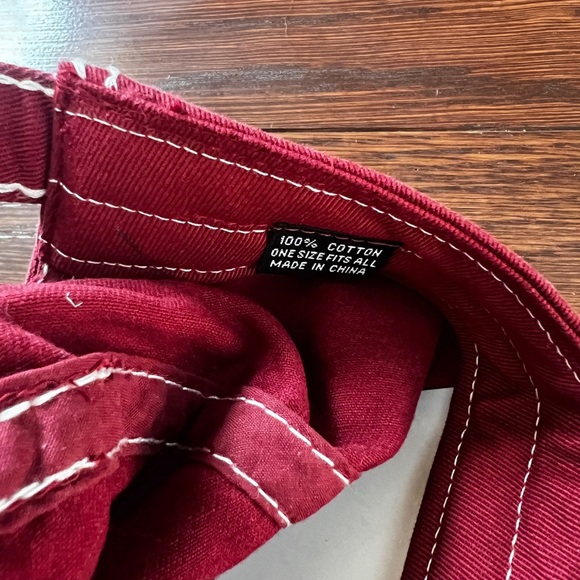 NWT AUTHENTIC WALT DISNEY WORLD GRAPHIC EDGE BALL CAP - Picture 6 of 6